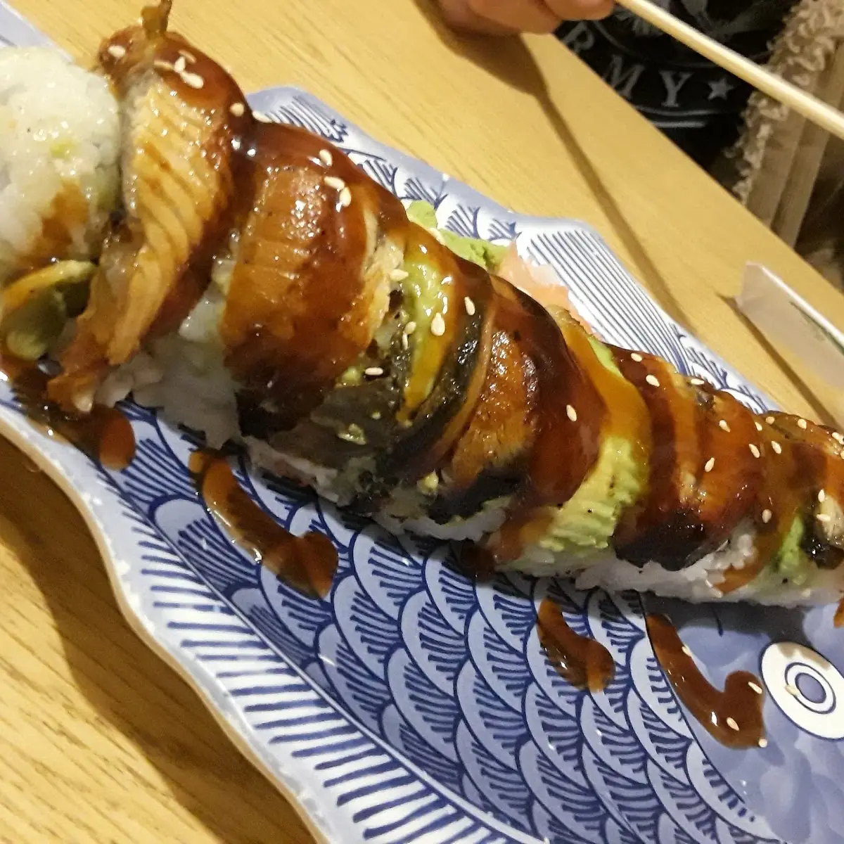 Half Dragon Roll