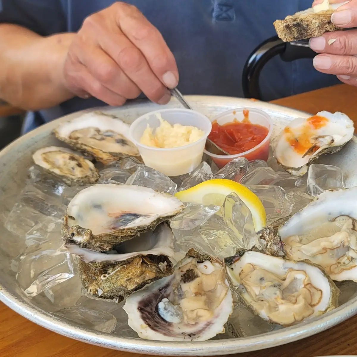 Raw Oysters 1 2 or Full Dozen