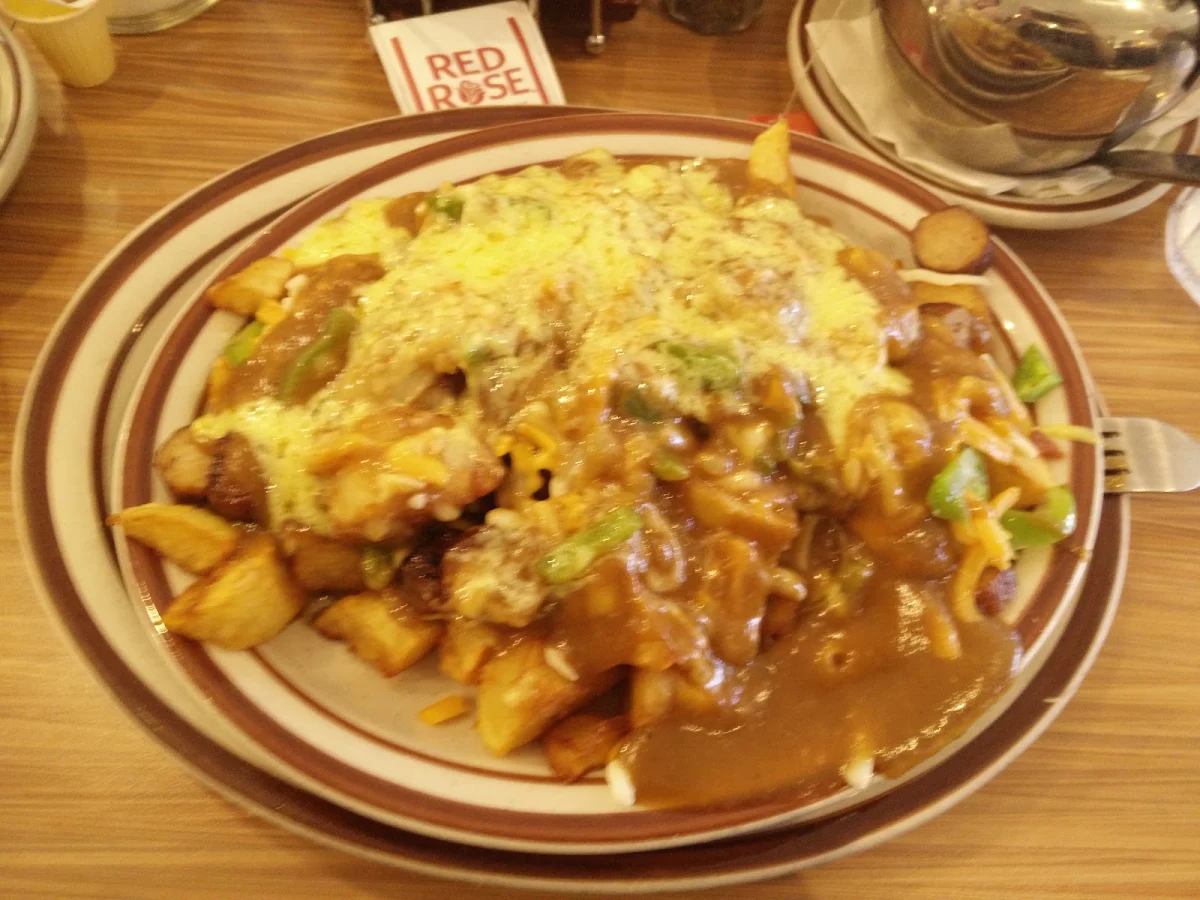 Breakfast Poutine