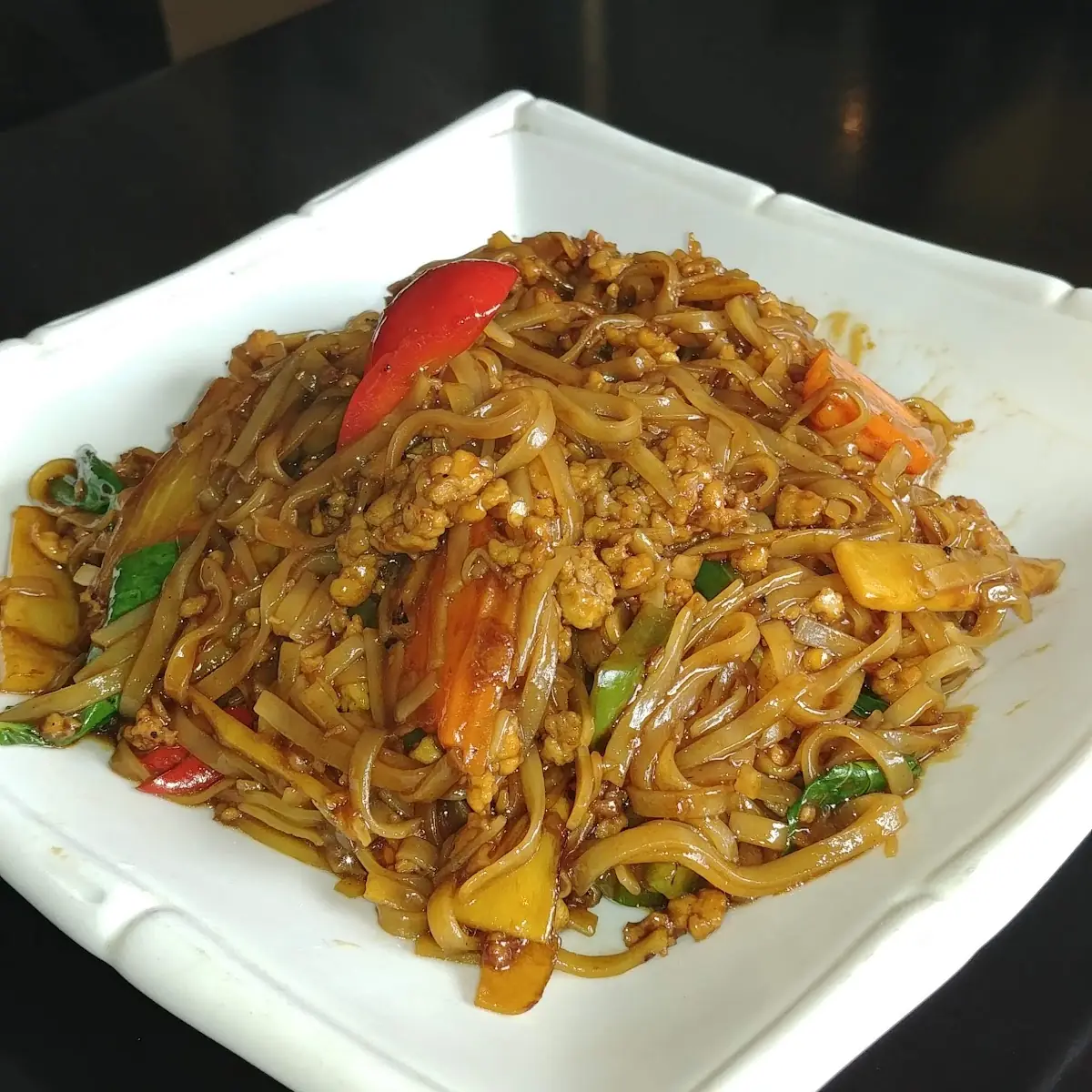 Drunken Noodle