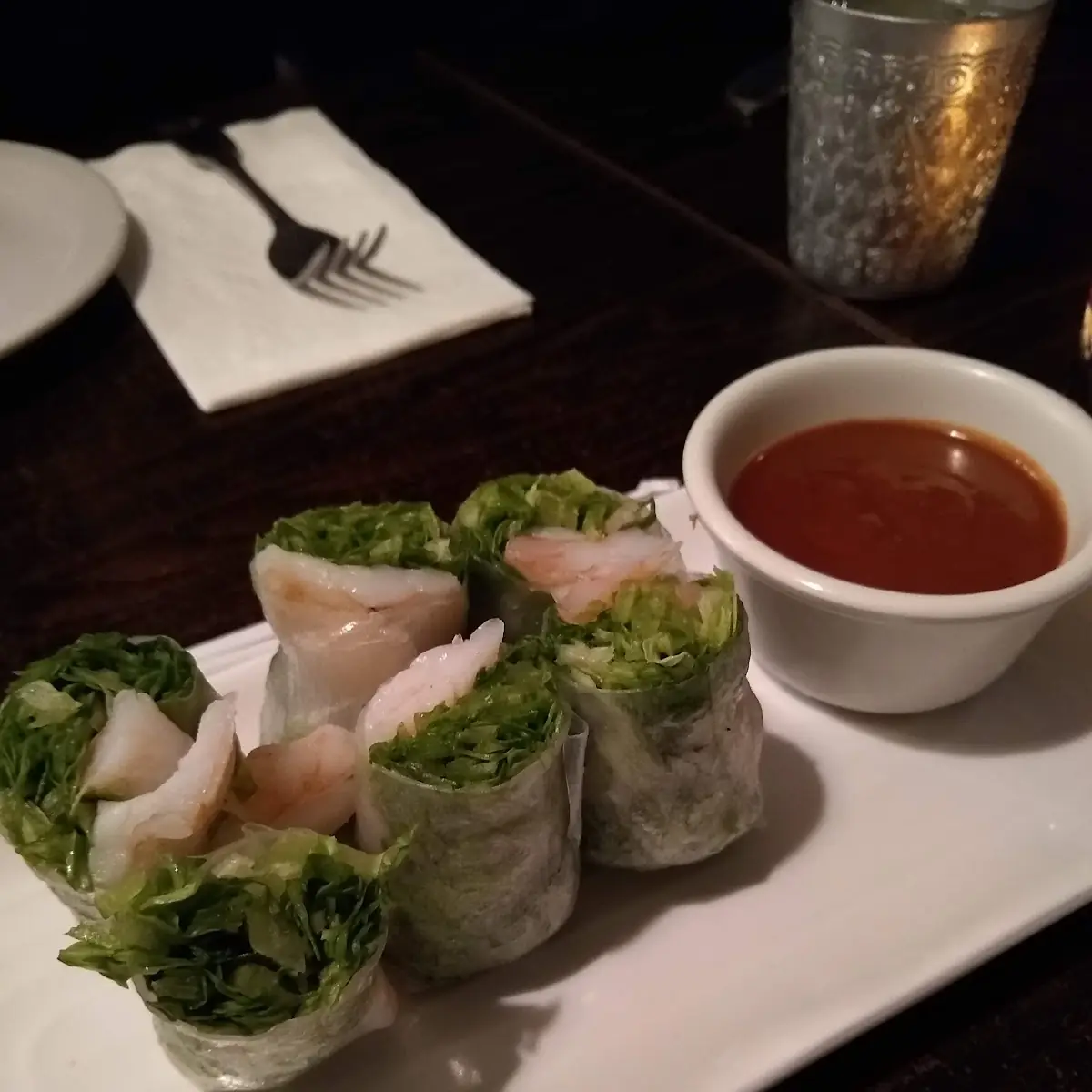 Beef Fresh Roll with Lettuce Cucumber Mint Served with Massaman Curry Sauce