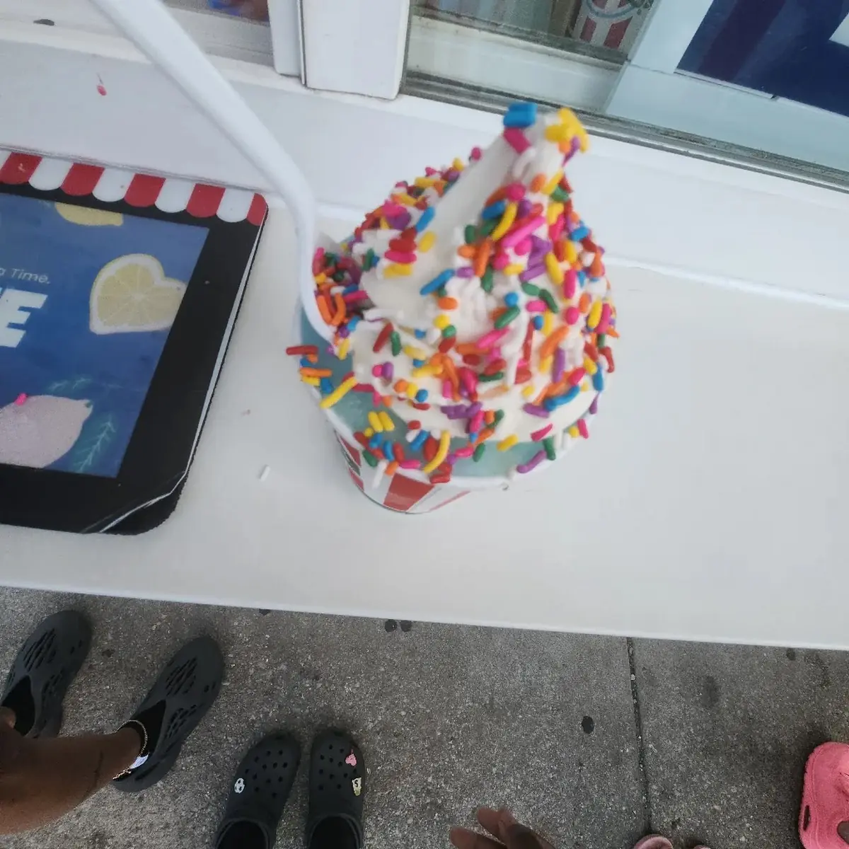 Small Cotton Candy Gelati with Sprinkles
