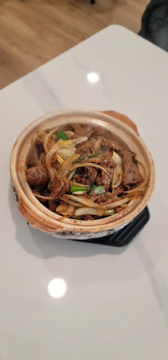Beef Ginger Hot Pot, Wo's Chinese Restaurant 金穗園美食