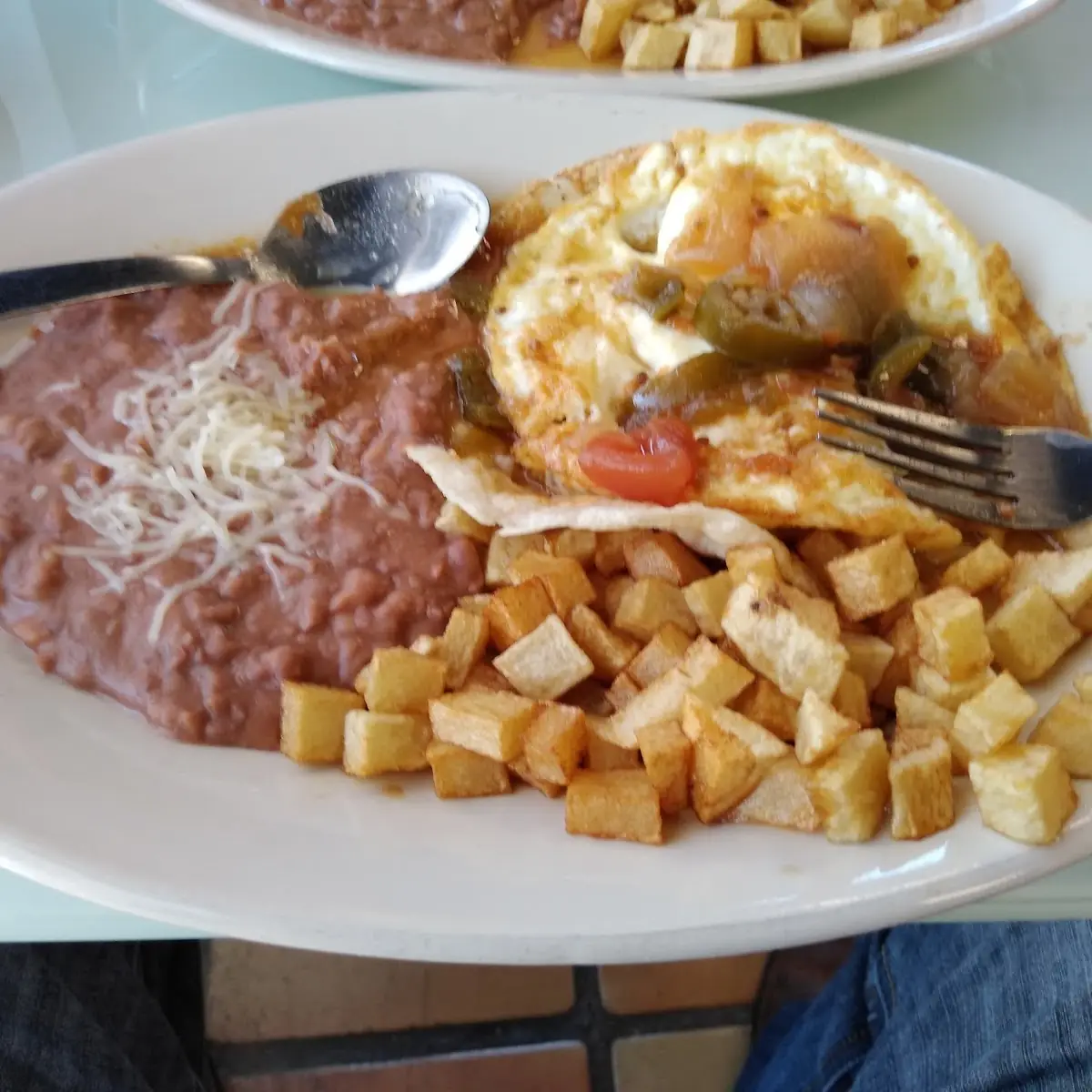 Huevos Divorciados