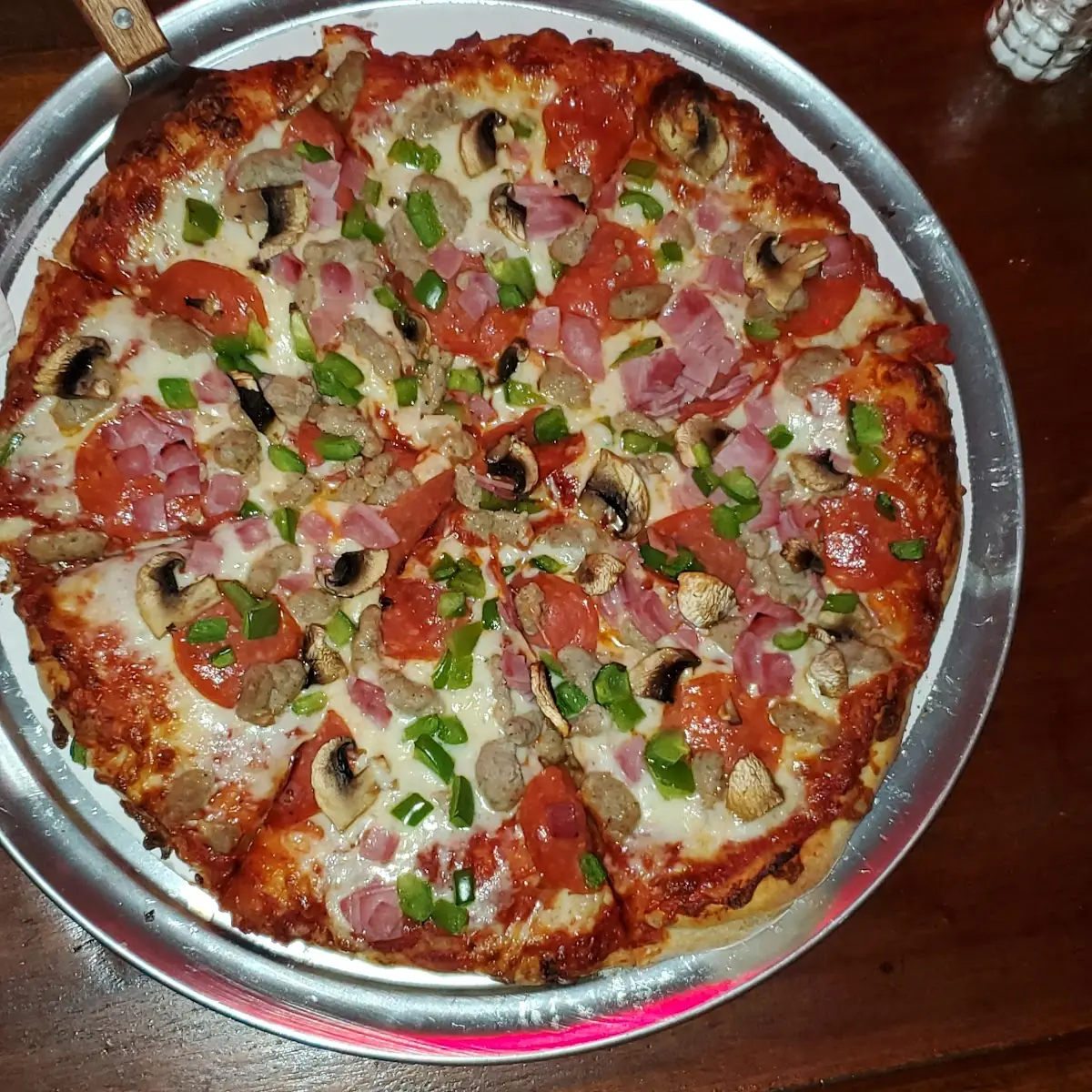 Charlie's Special Pizza