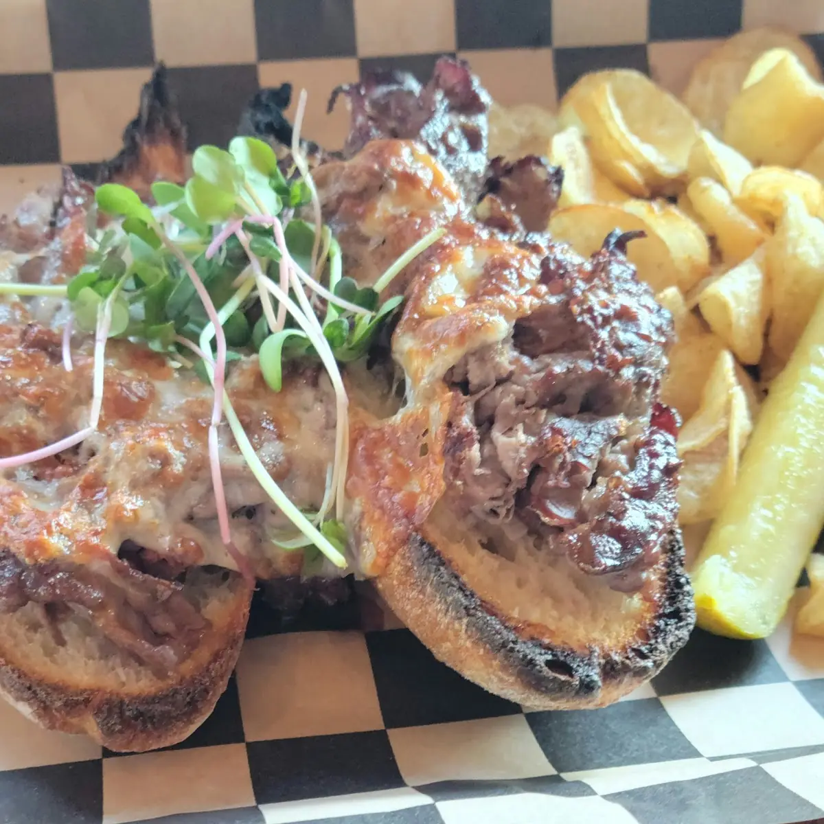 Famous Roast Beef Sandwich