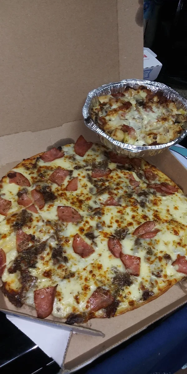 Philly Steak Ham Thin Crust Pizza & Carbonara Pasta