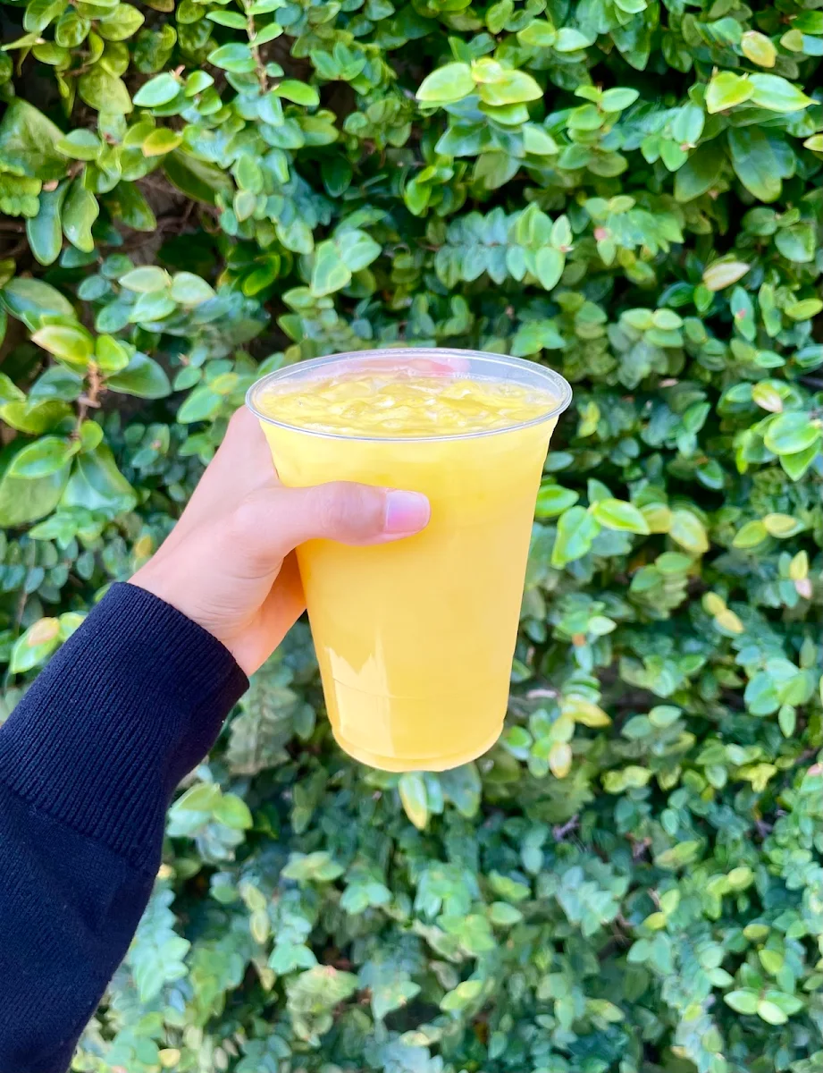 Mango Agua Fresca