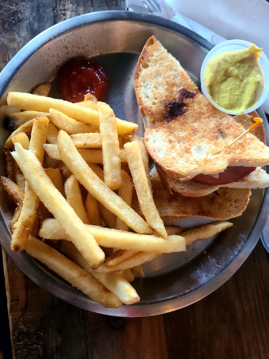 Cheese Quesadilla with Fries