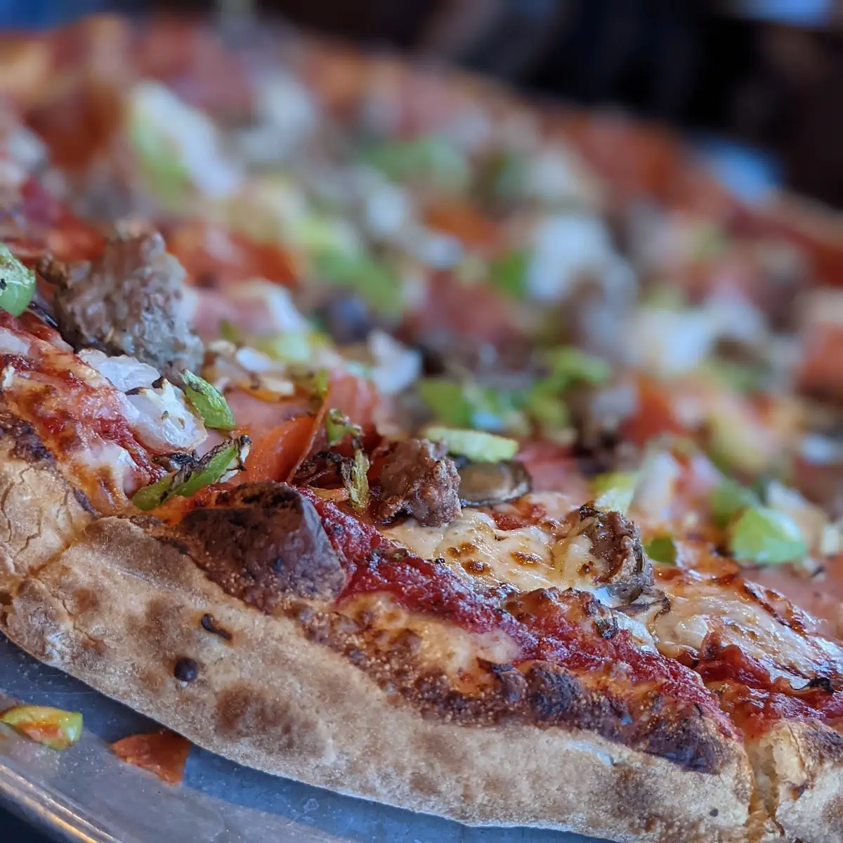 Deluxe Pizza