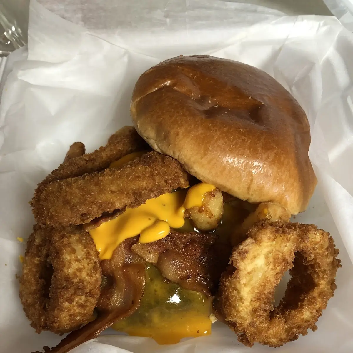 El Monster Burger