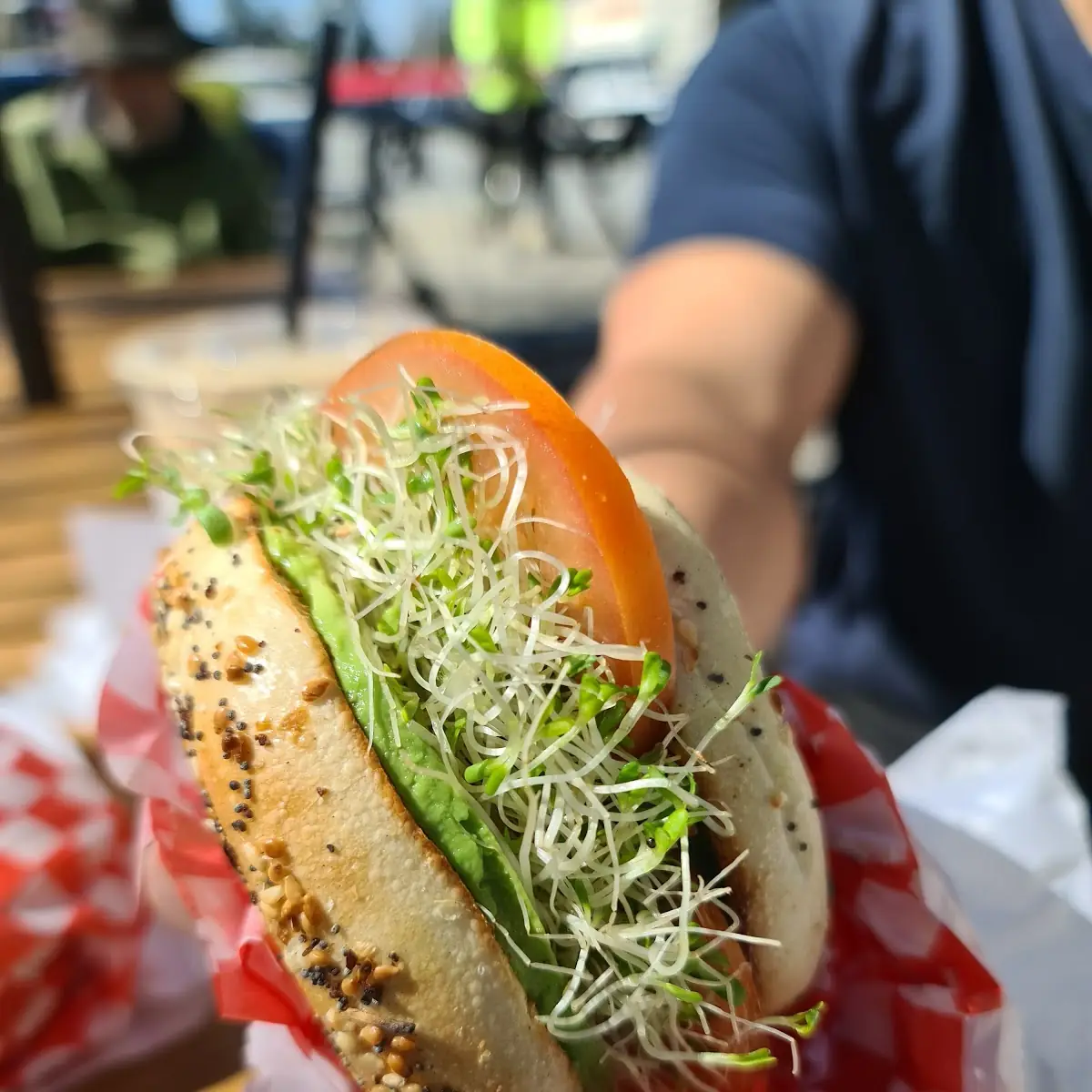 Ono Kai Bagel, Islands Café