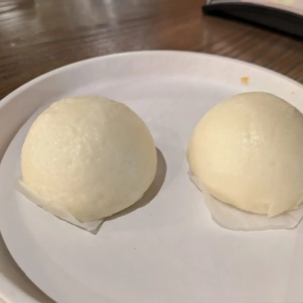 Custard Buns 2pcs