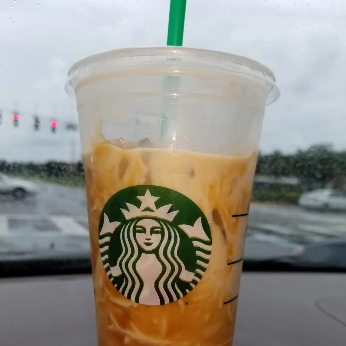 Iced Starbucks Blonde Vanilla Latte