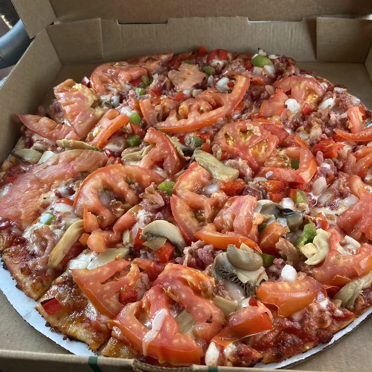 Don’S Deluxe Pizza