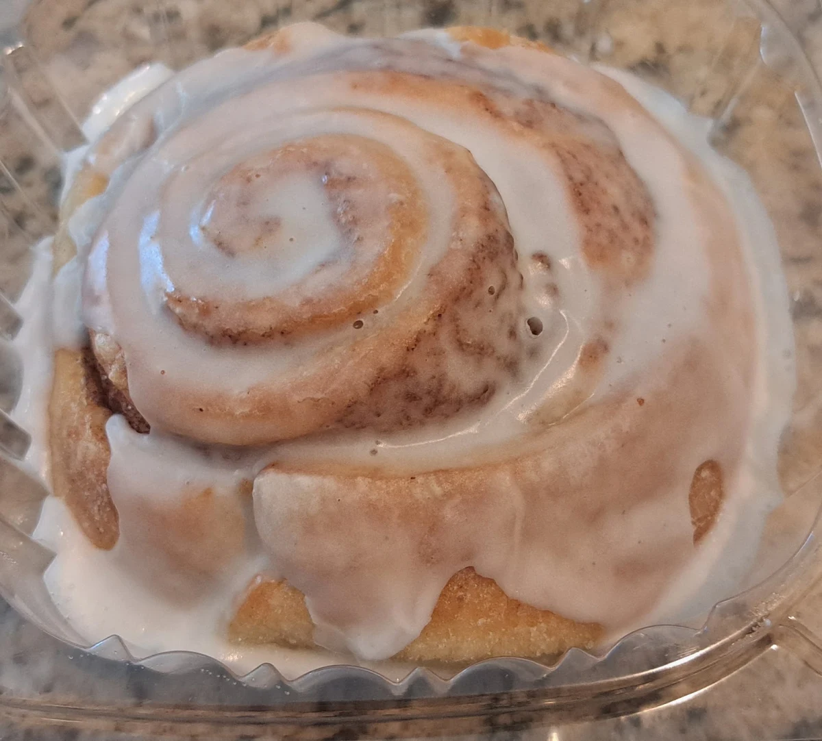 GF Cinnamon Roll
