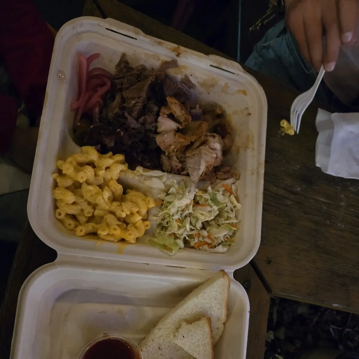 10-Hour Smoked Pulled Pork Plate