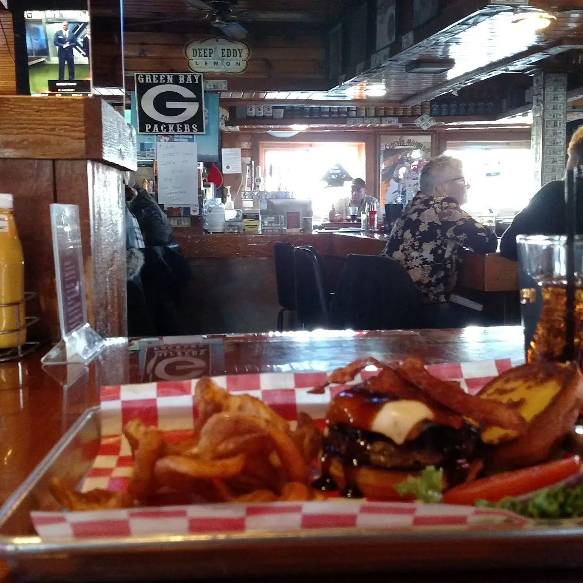 Bacon Cheeseburger Deluxe Burger