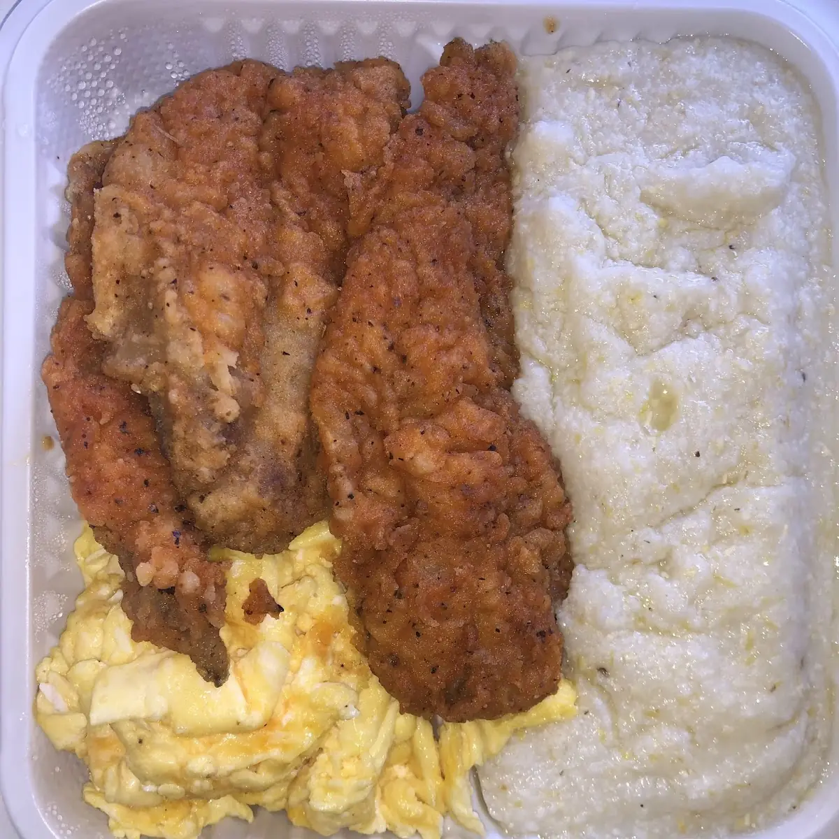 Scrambled Eggs w Cheddar Cheese
