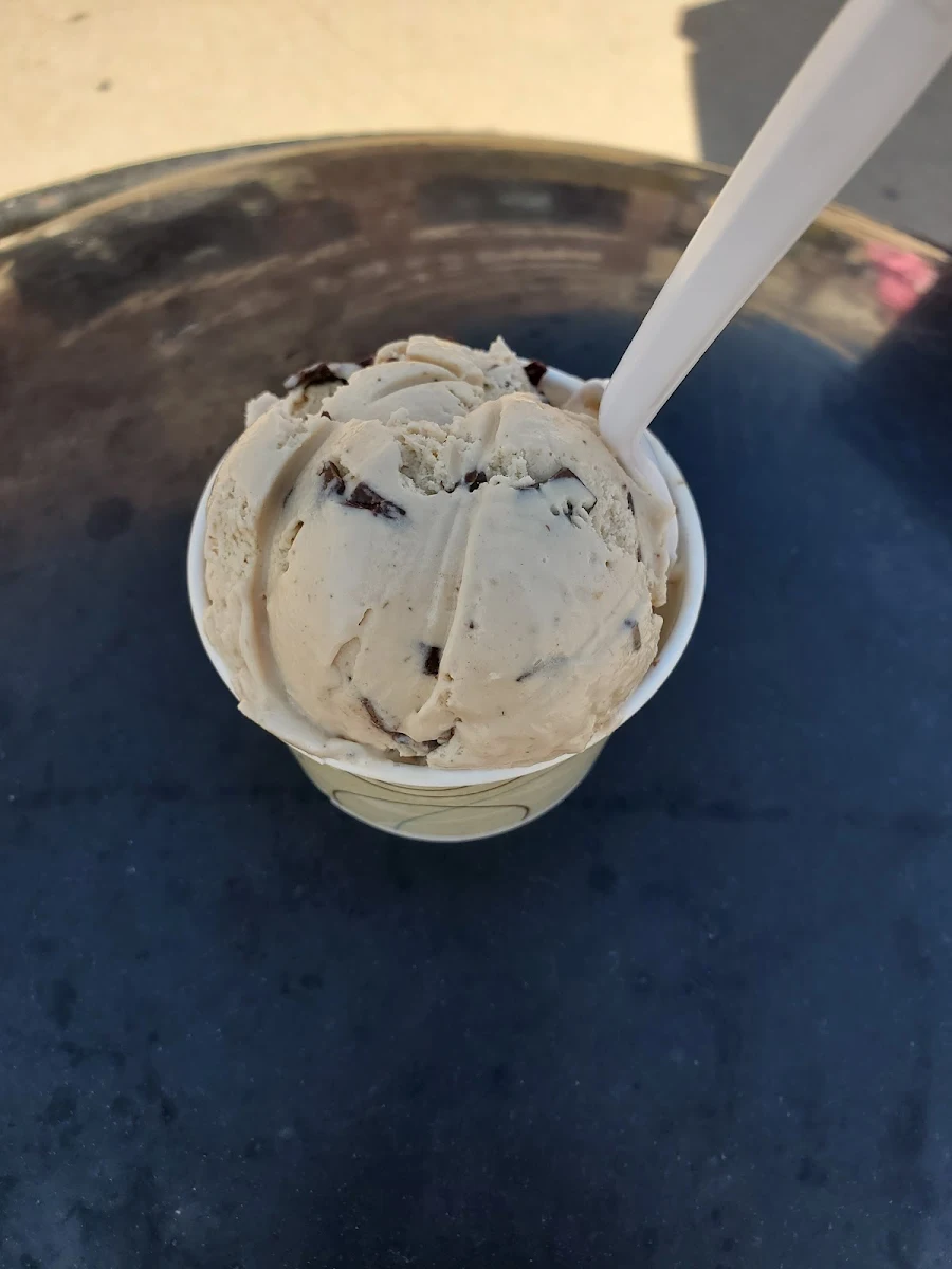 Peanut Butter Cup Ice Cream