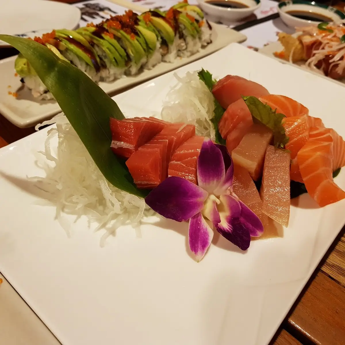 Hamachi Hand Roll