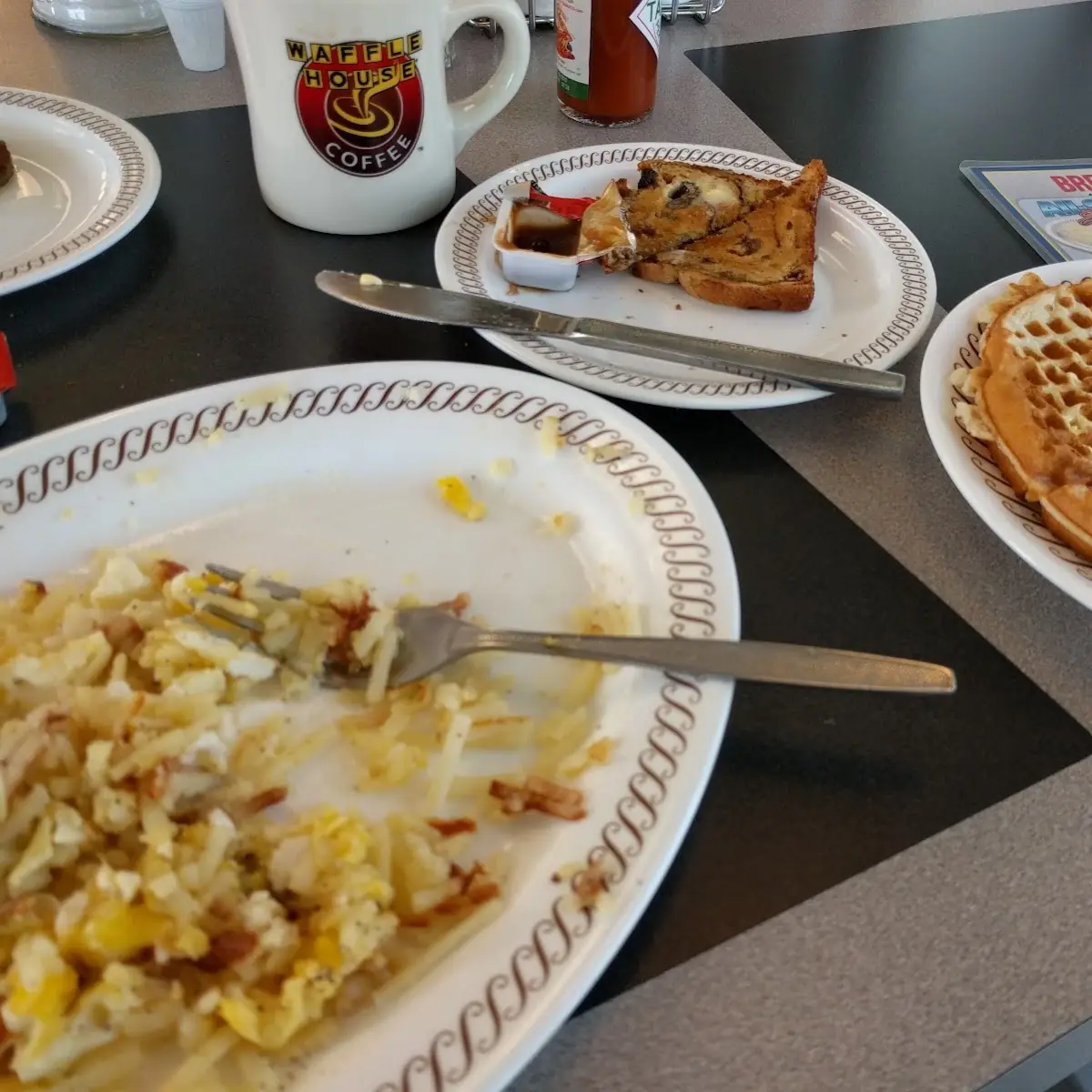 Hash Browns Waffle 2 Eggs