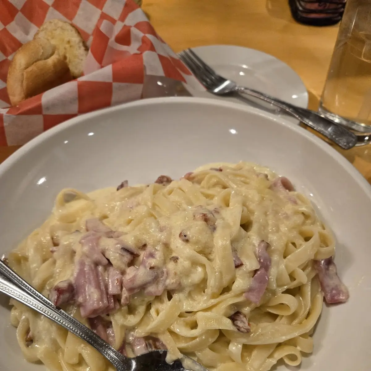 Fettuccine Carbonara