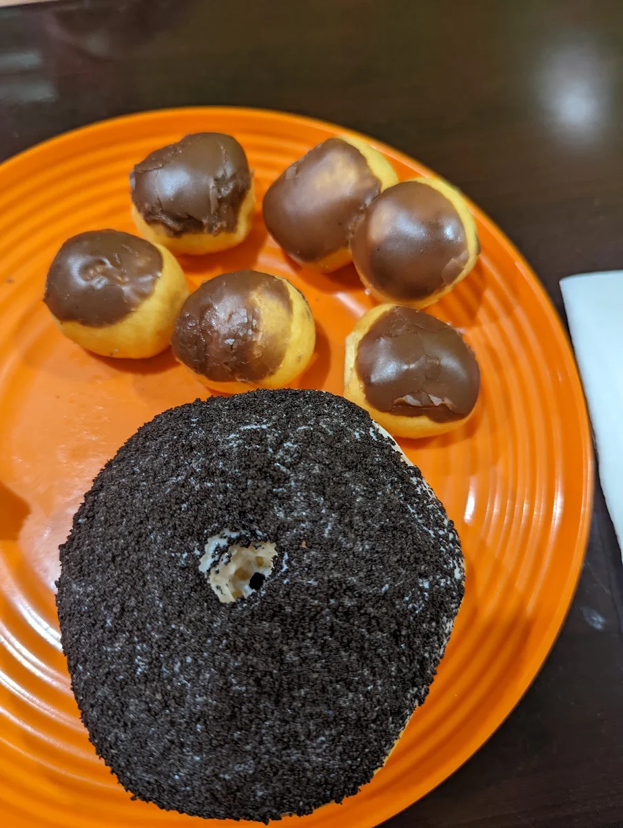 Oreo Donut with Donut Holes