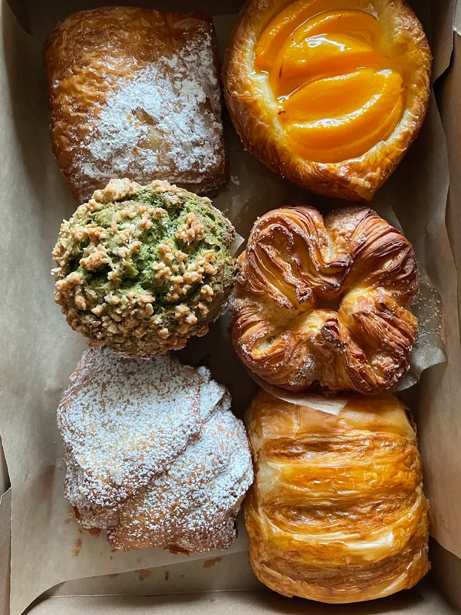 Almond Croissant Plain Croissant