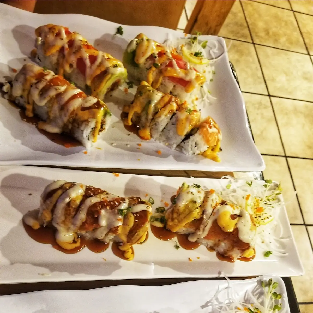 Spicy Salmon Spicy Tuna Roll