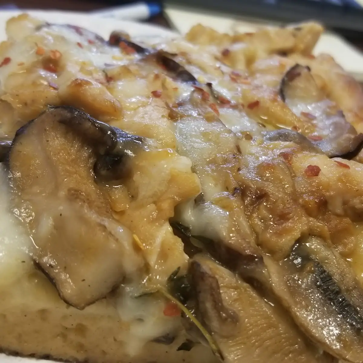 Chicken Marsala Pizza