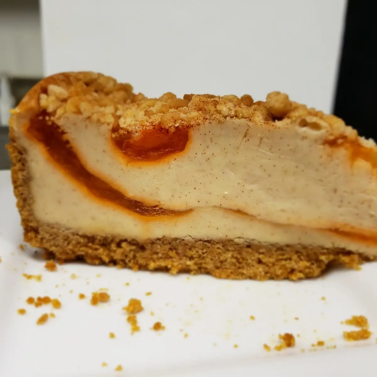 Peach Cobbler Cheesecake