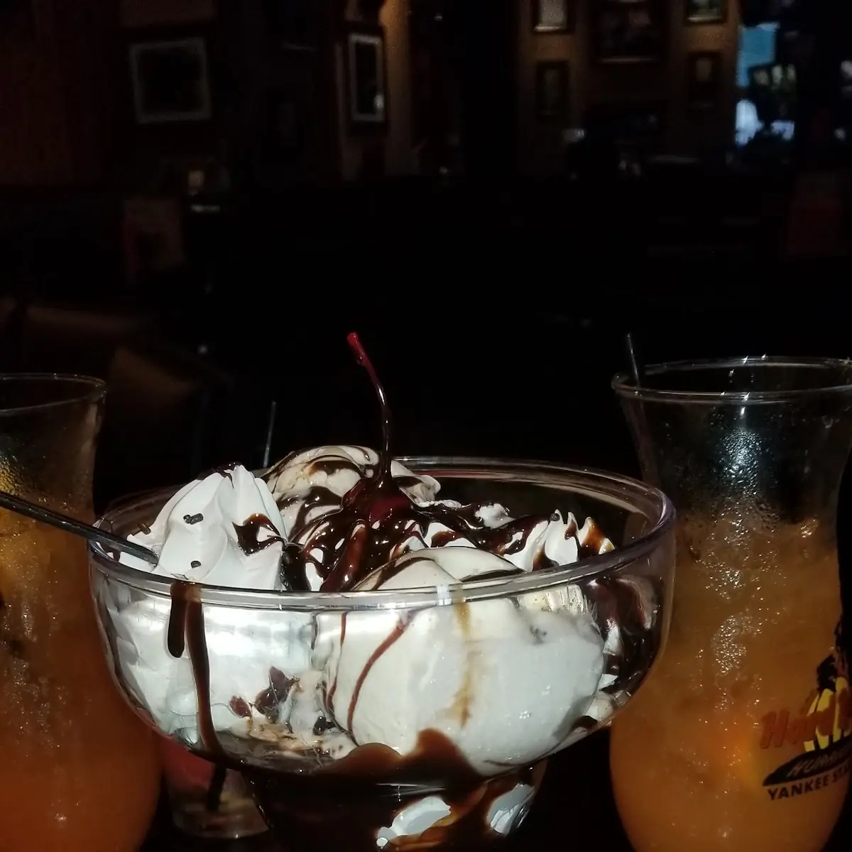 Hot Fudge Brownie Sundae