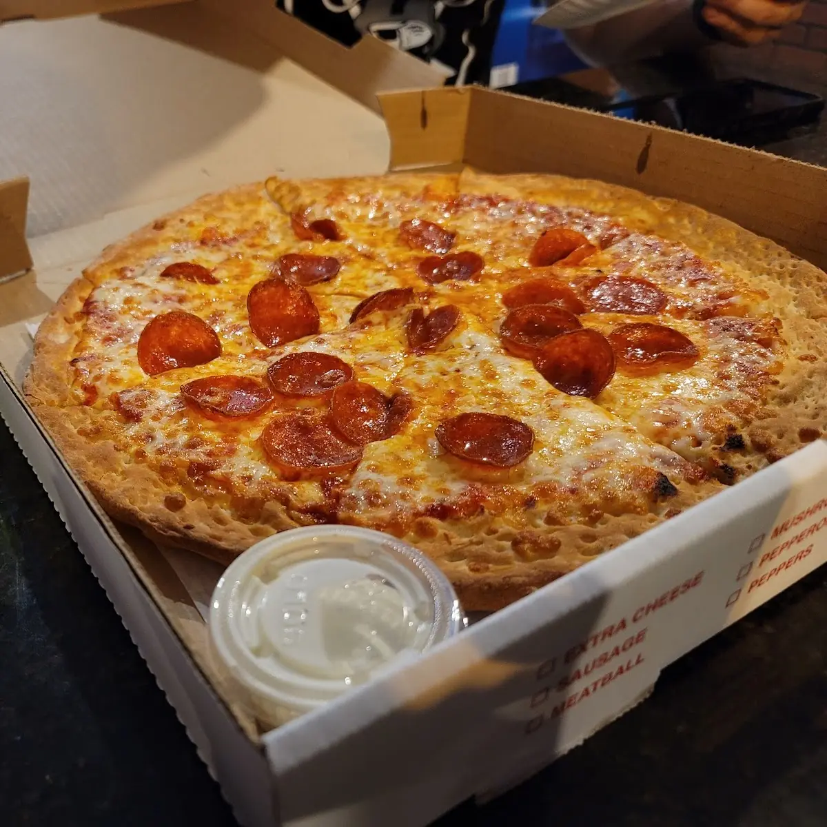 Large Pepperoni Pizza