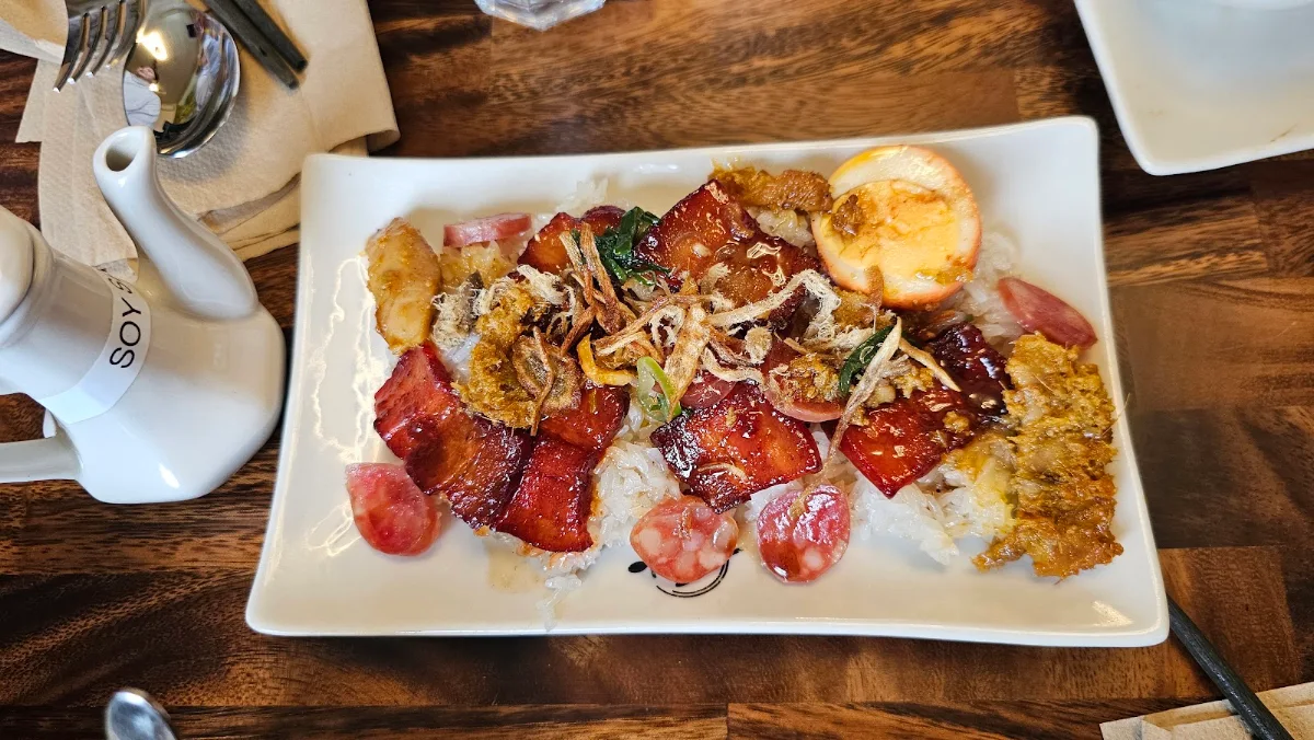 Sticky Rice, Ly Quán Vietnamese Restaurant