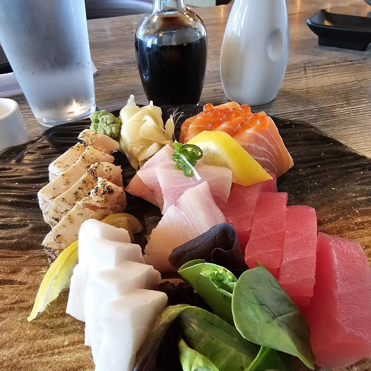 Sashimi Combo 20 pcs