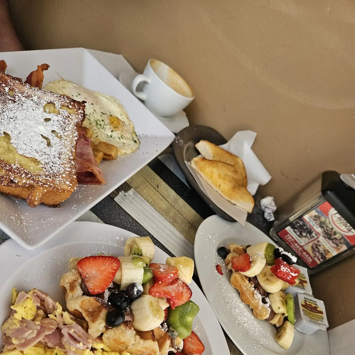 Papas Locas Brunch