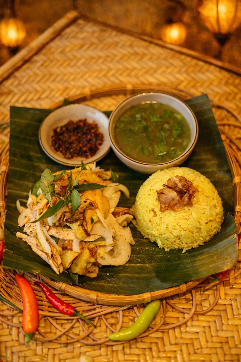 Highlights, NÉN - AUTHENTIC VIETNAMESE CUISINE