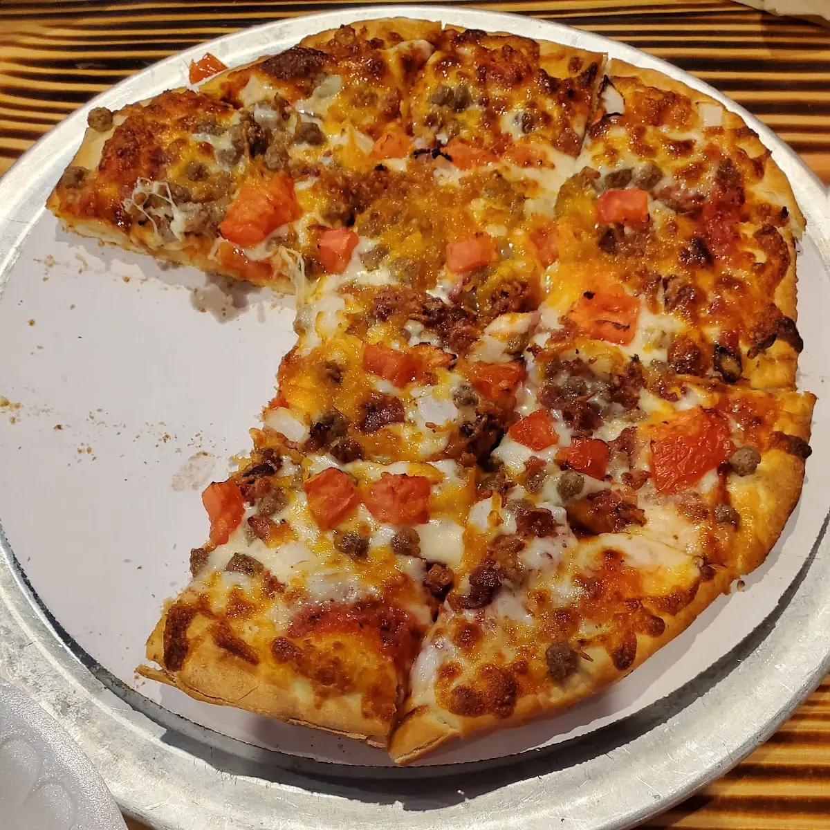 Bacon Cheeseburger Pizza
