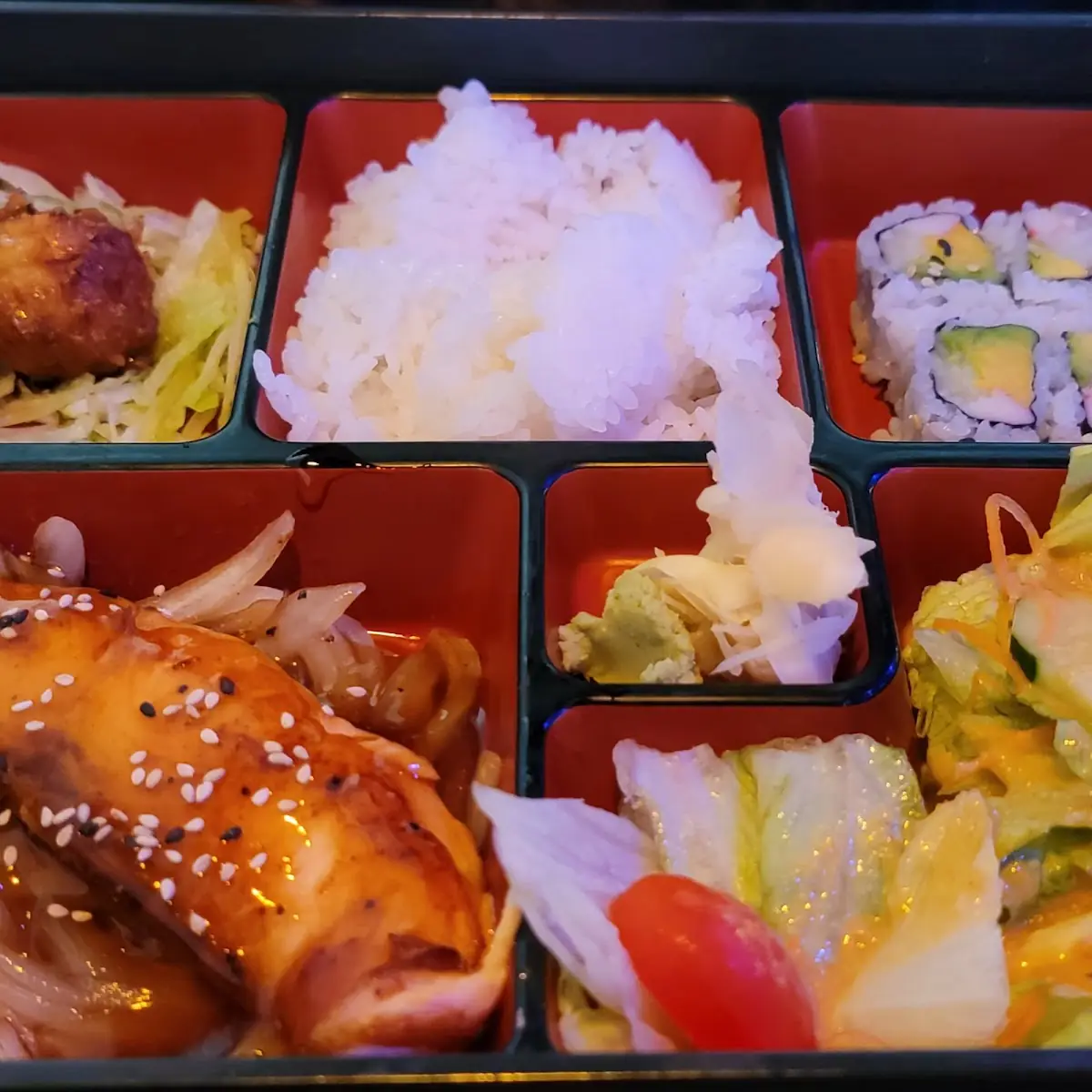 D. Sashimi （7 pcs）Bento Box