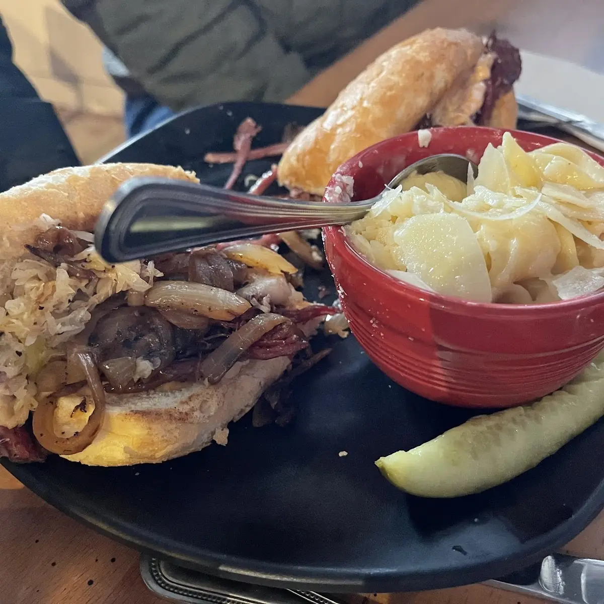 Rueben & Mac N Cheese