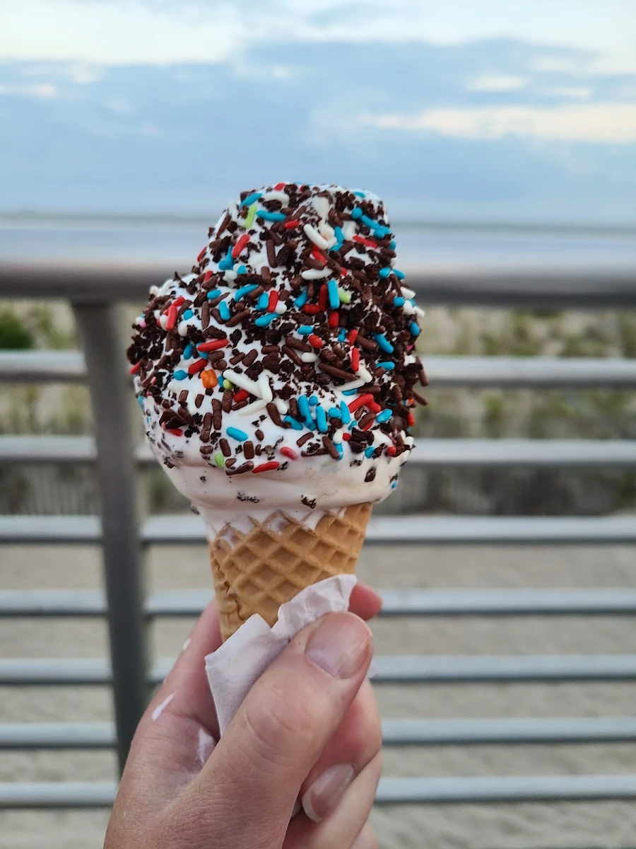 Vanilla Sugar Cone with Marvel Mix