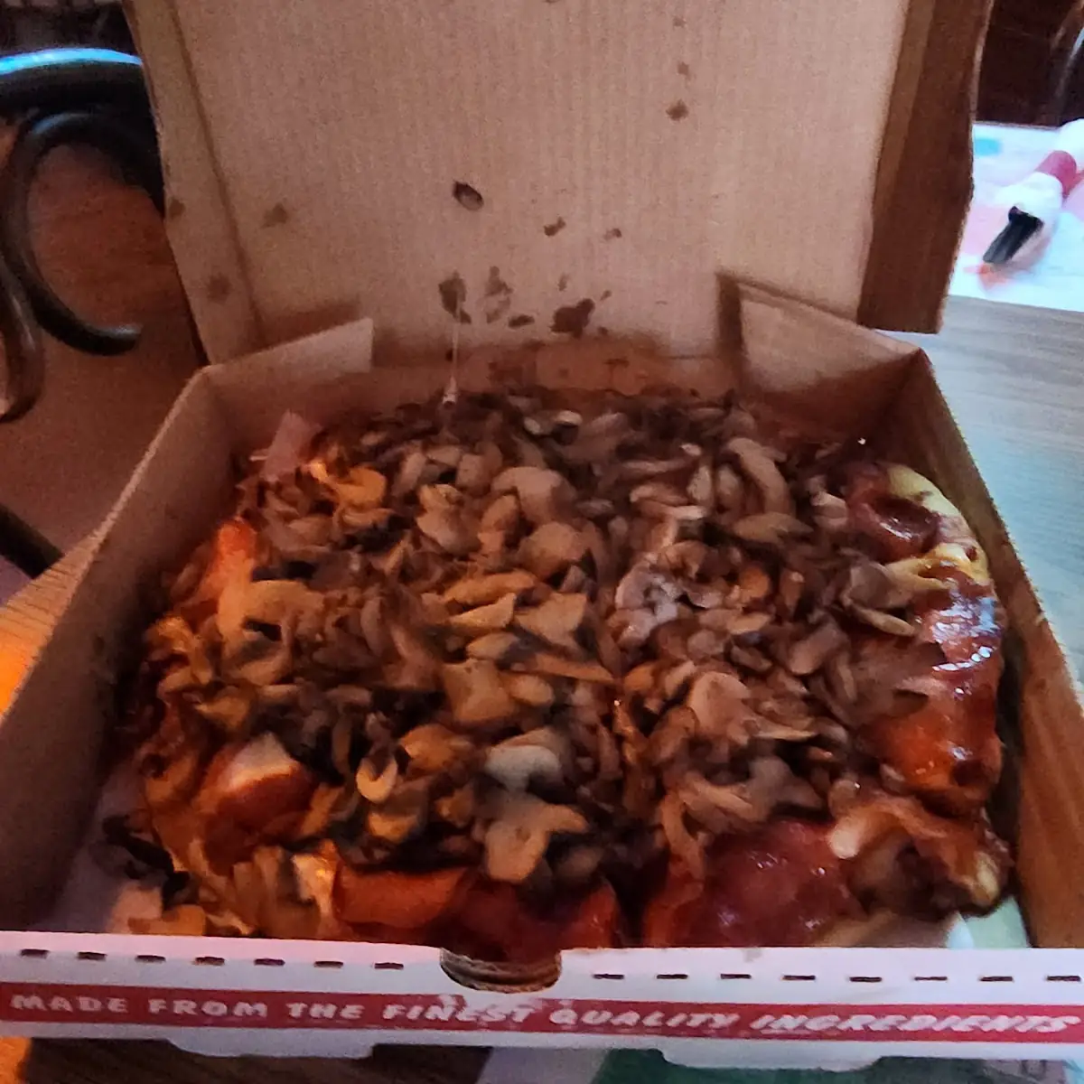 Small Pepperoni Mushroom Pizza