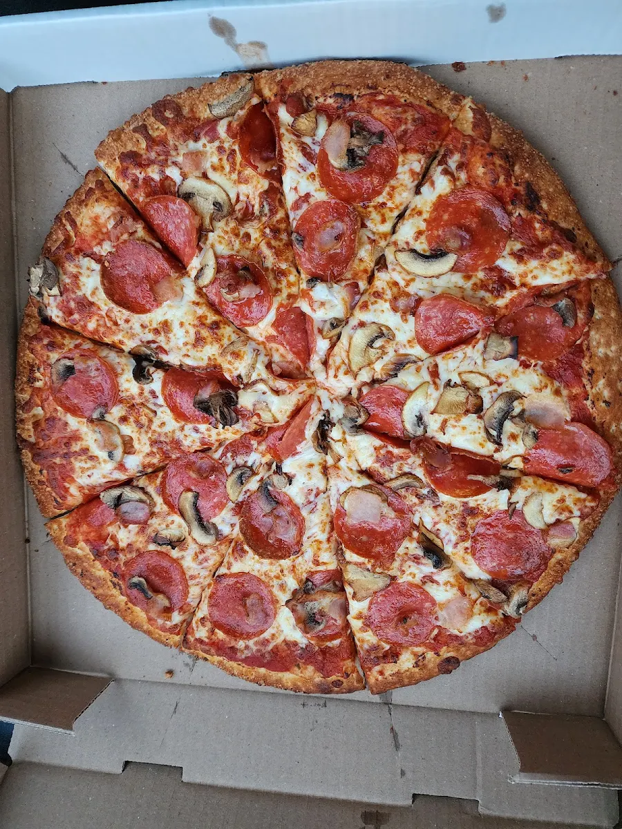 Canadian Pizza