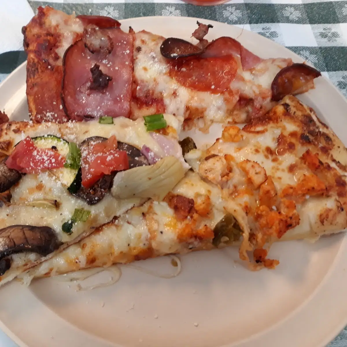 Buffalo Pizza Pepperoni Veggie Pizza