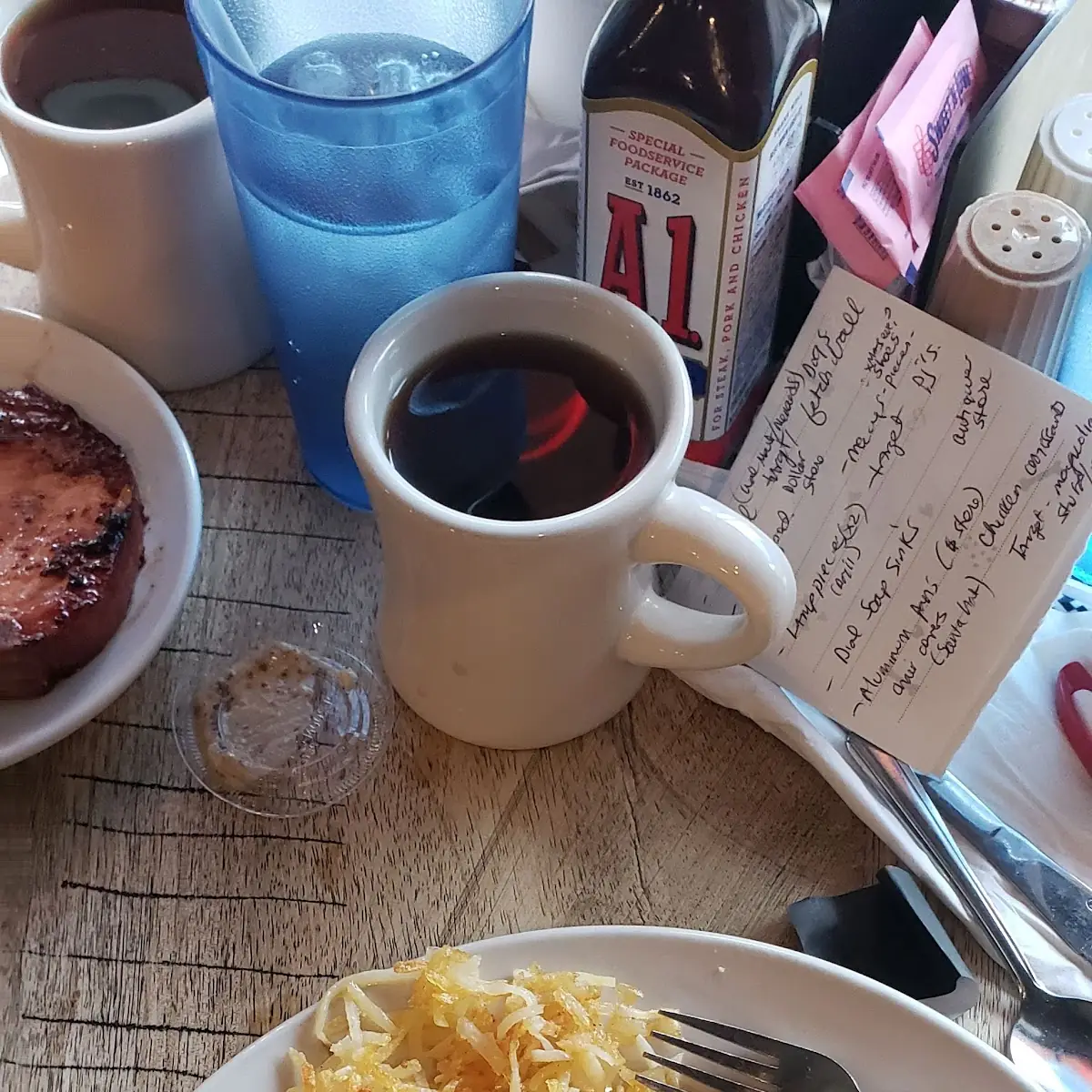 Veggie Omelet and Hash Browns
