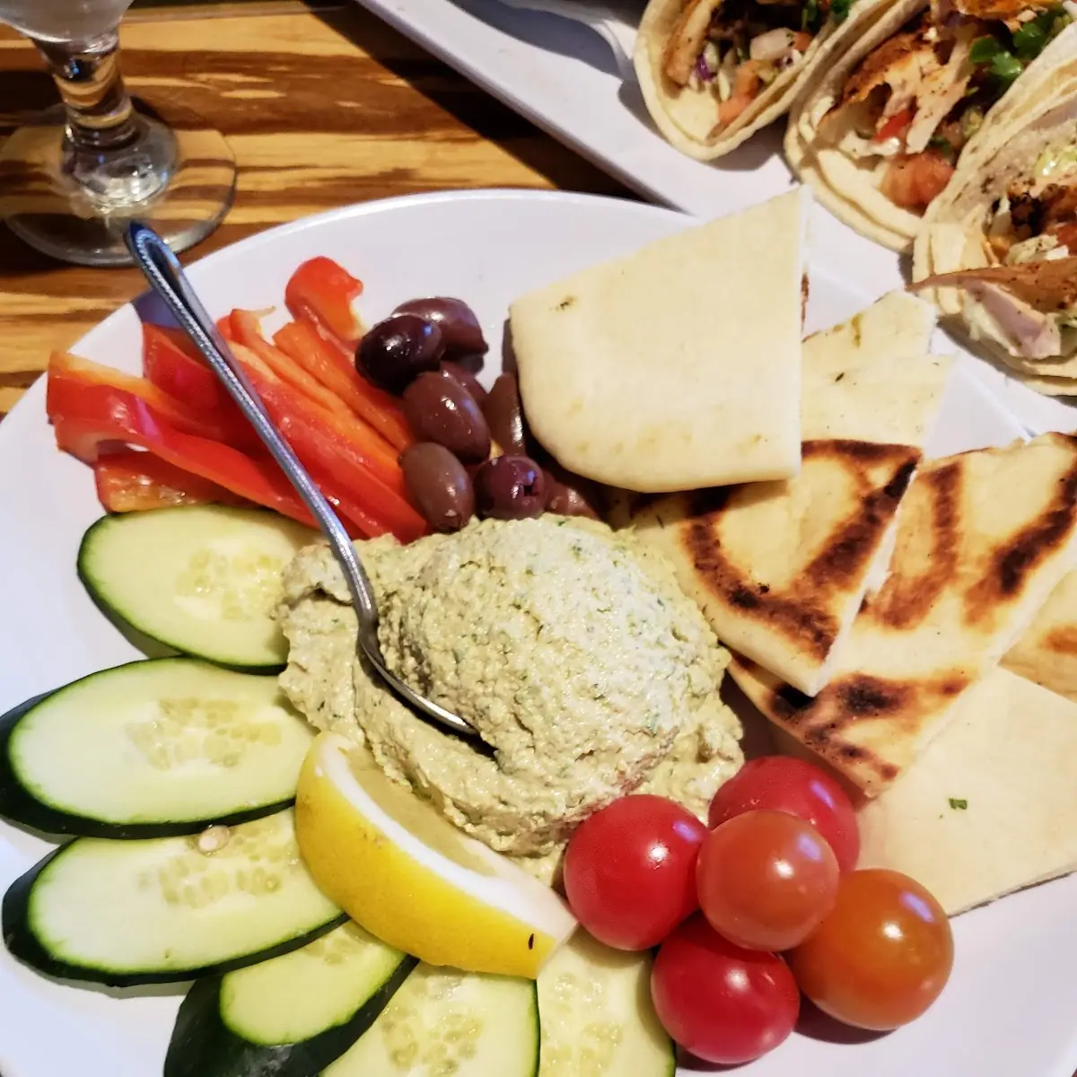 Hummus Plate