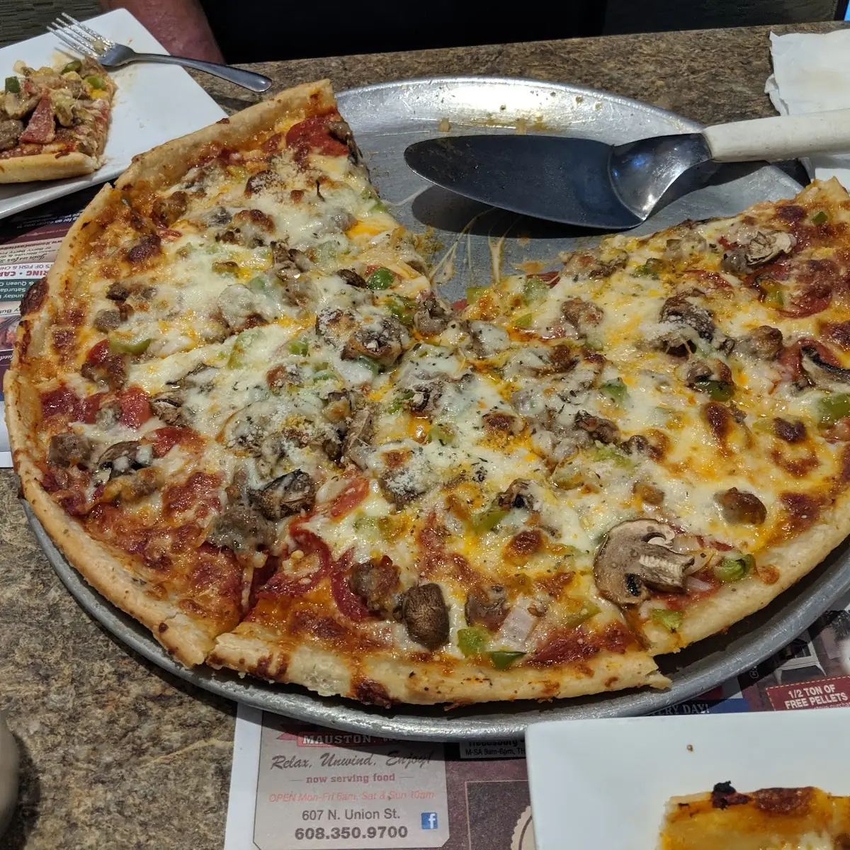 Chicken Bacon Supreme Pizza
