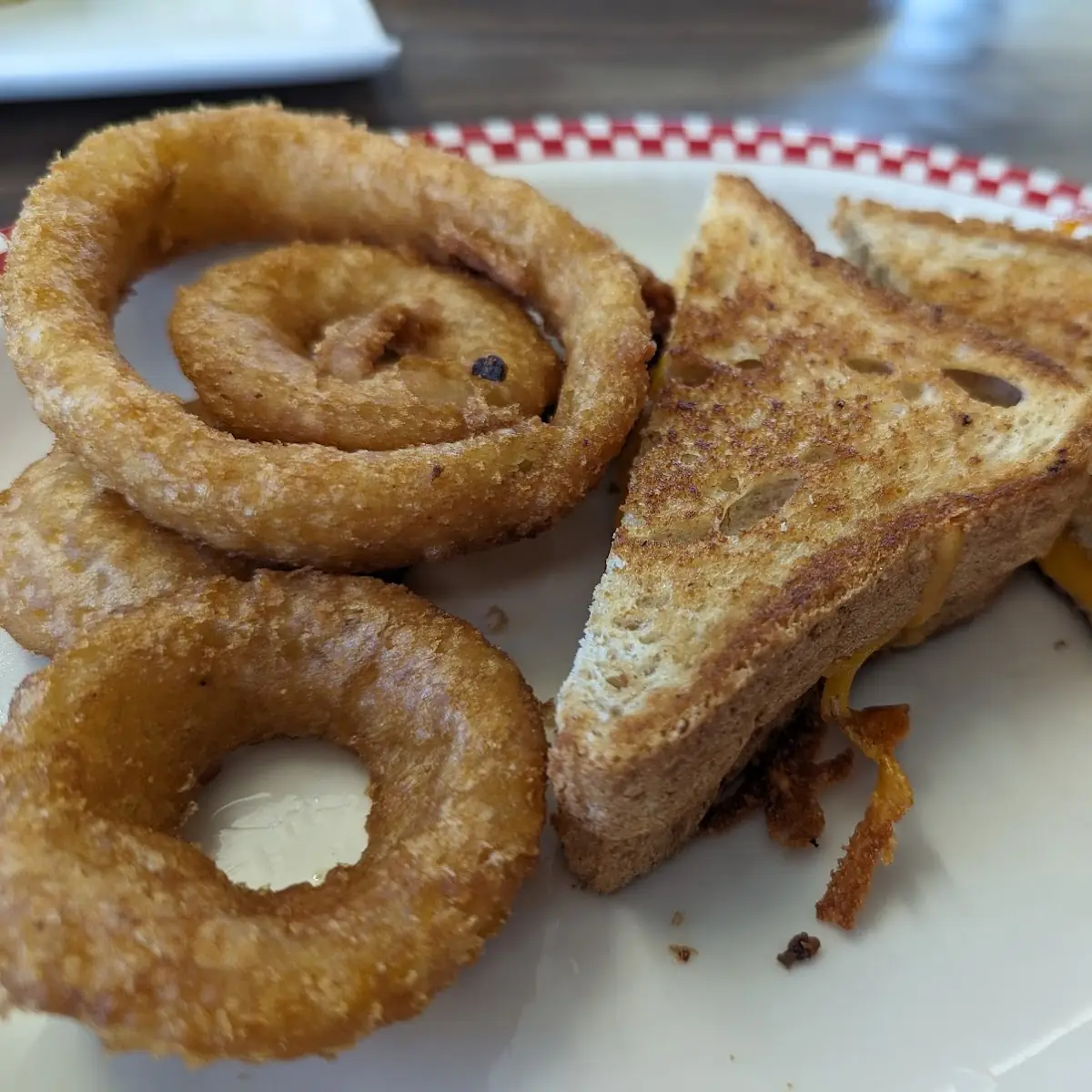 Grilled Cheese and Onion Rings