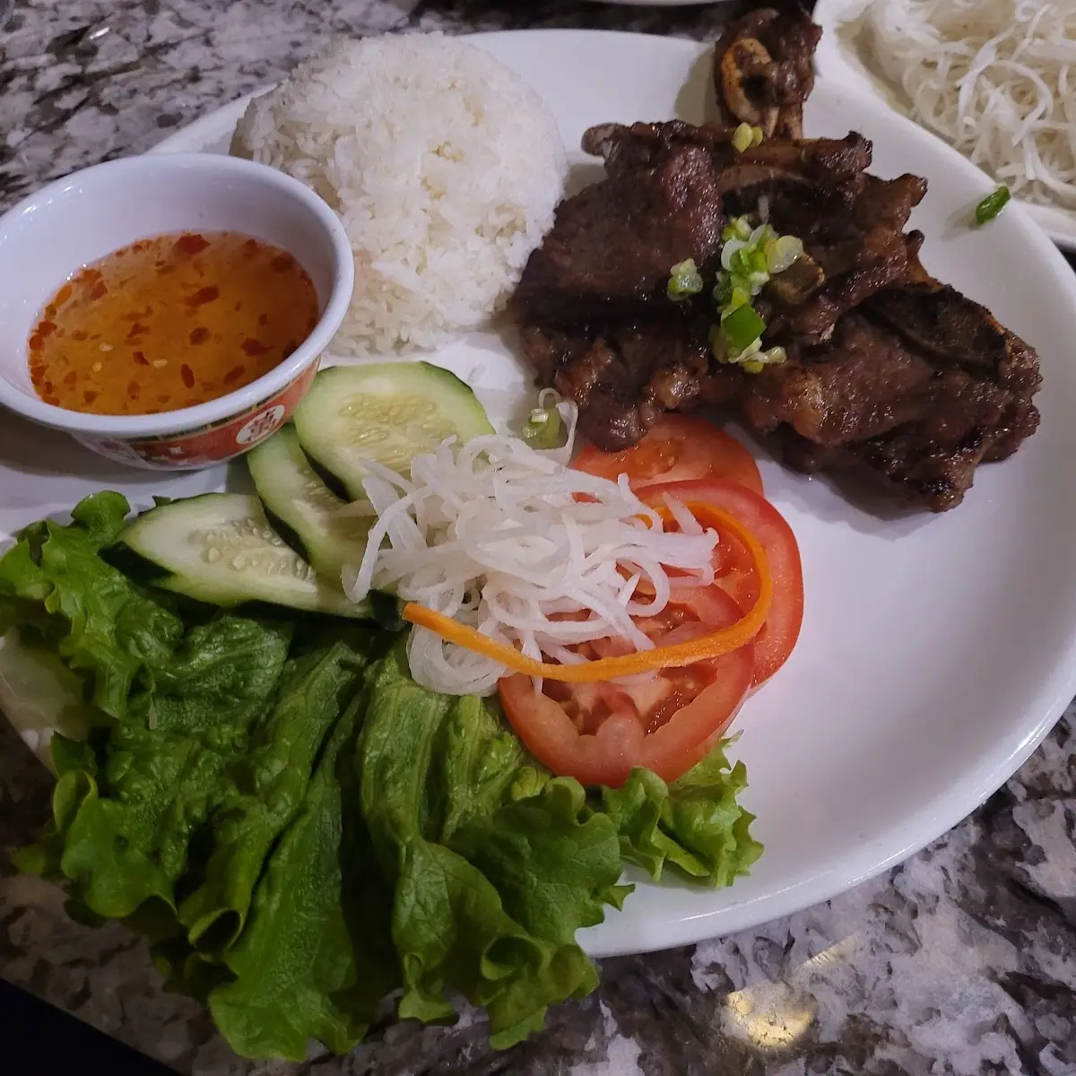 DAC Biet Combination Pho